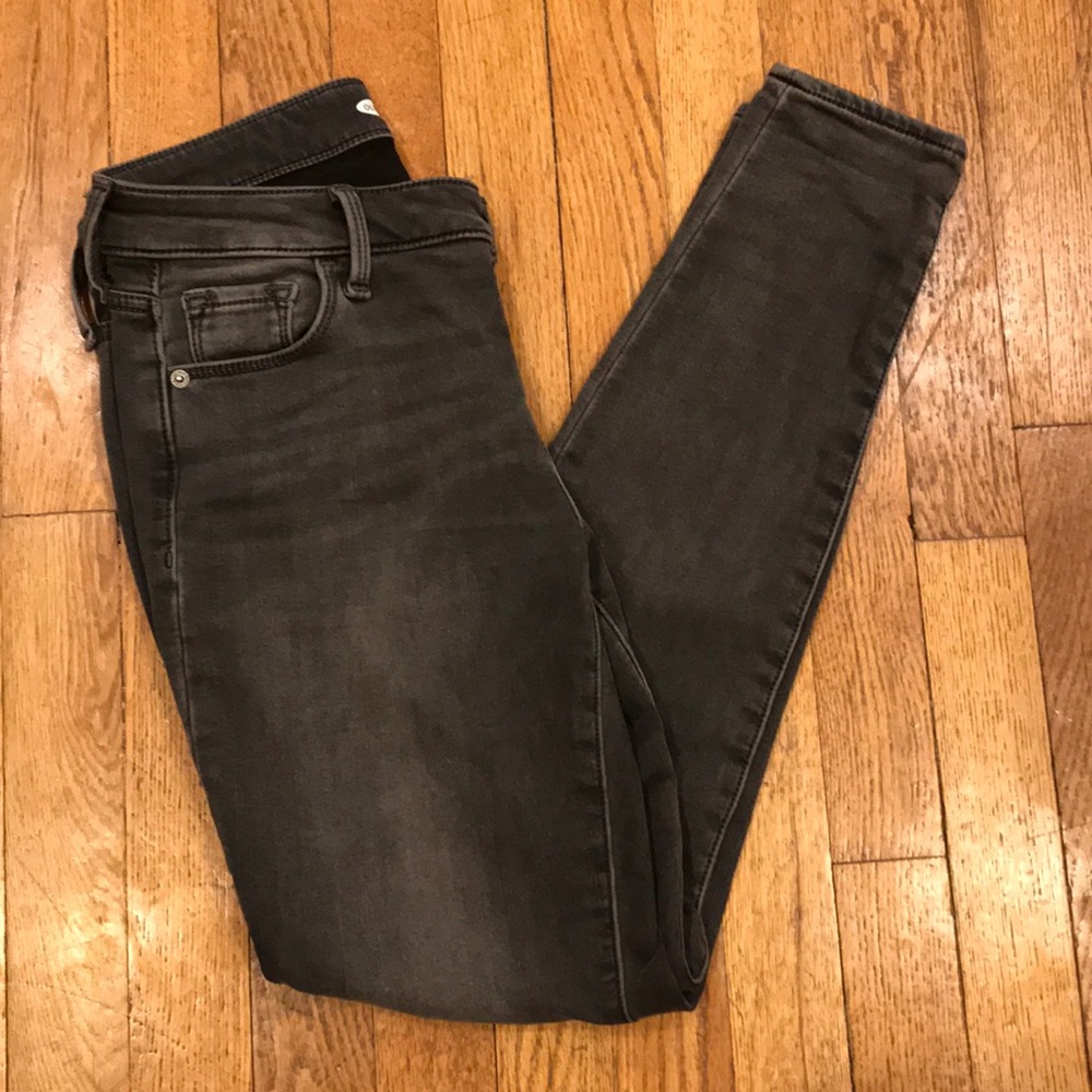 Old Navy Built in Warm skinny jeans